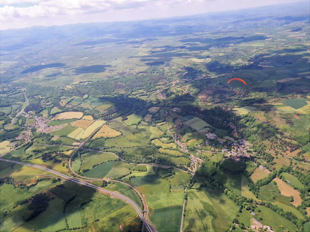 Sebastien Zanoletti lors du record parapente Puy de Dôme